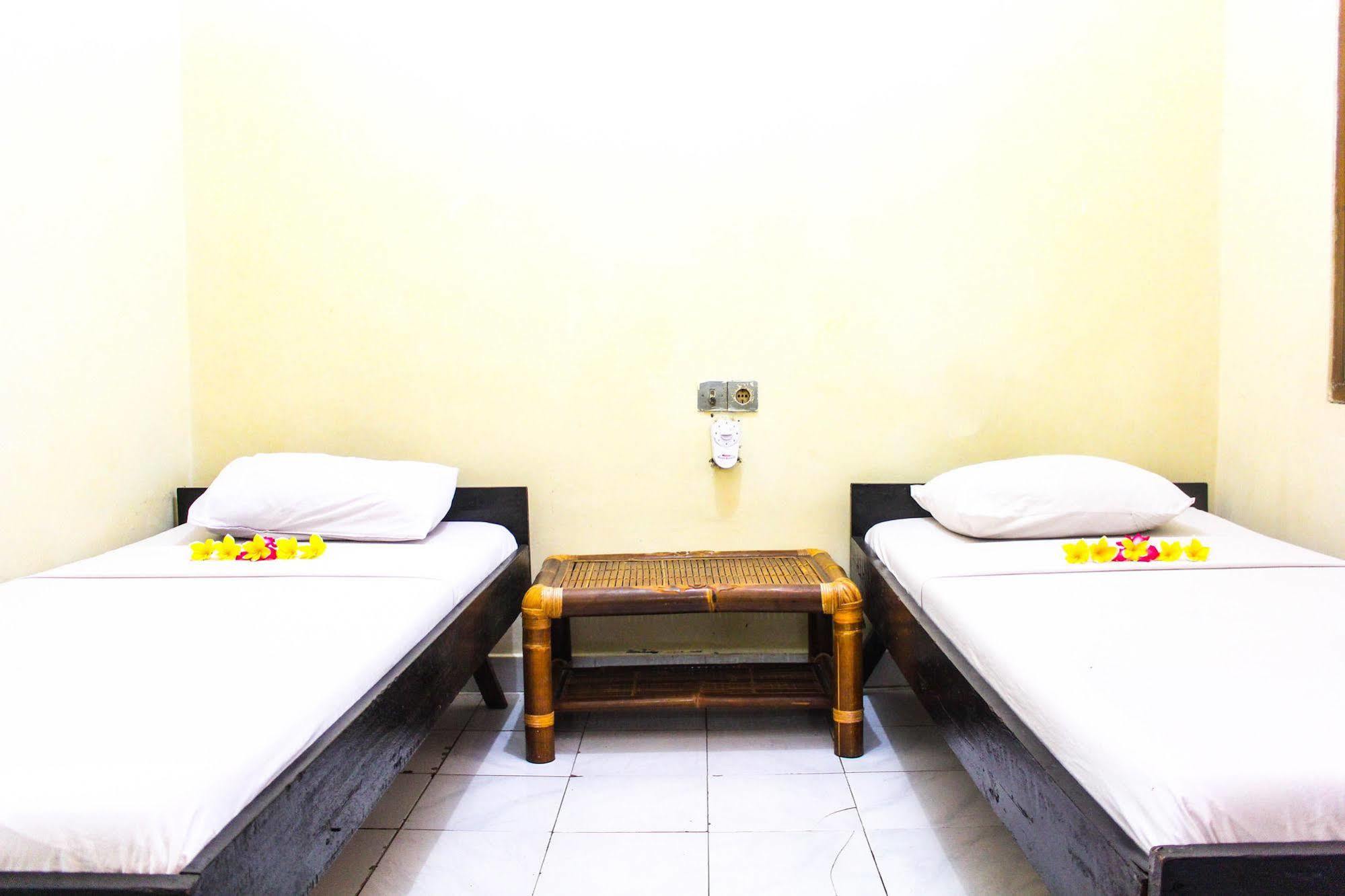 Bali Manik Beach Inn Kuta Lombok Zewnętrze zdjęcie
